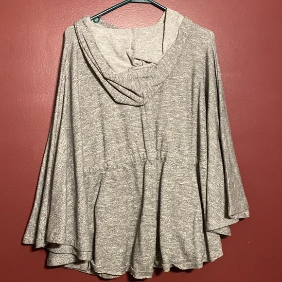 Roxy scoop dance pancho hoodie​​​​ - Picture 4 of 7